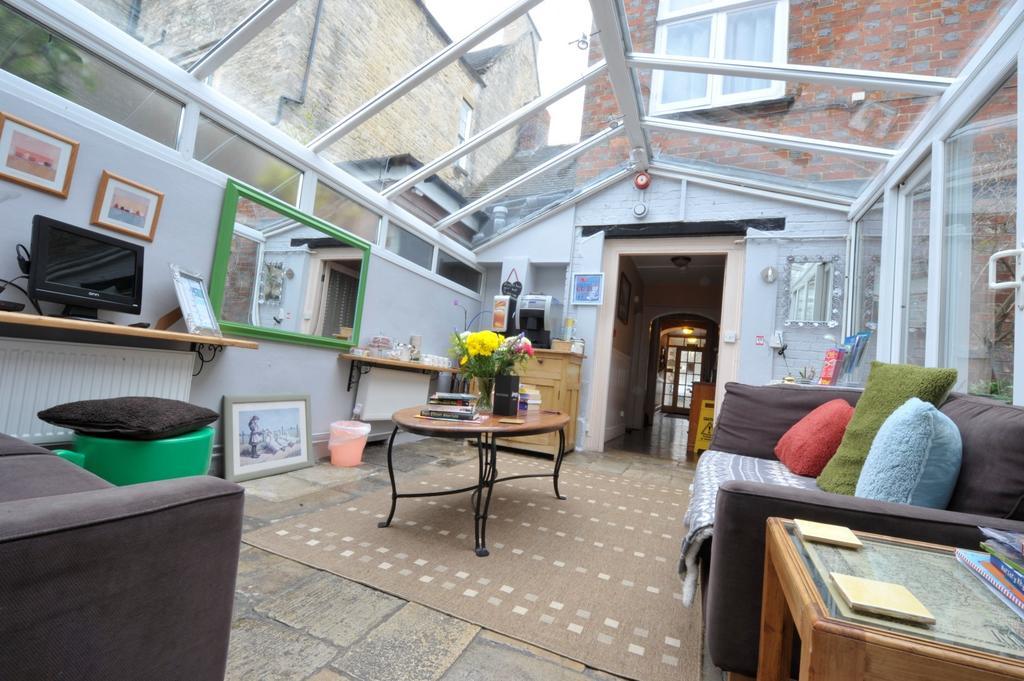 The Witney Guest House Dış mekan fotoğraf